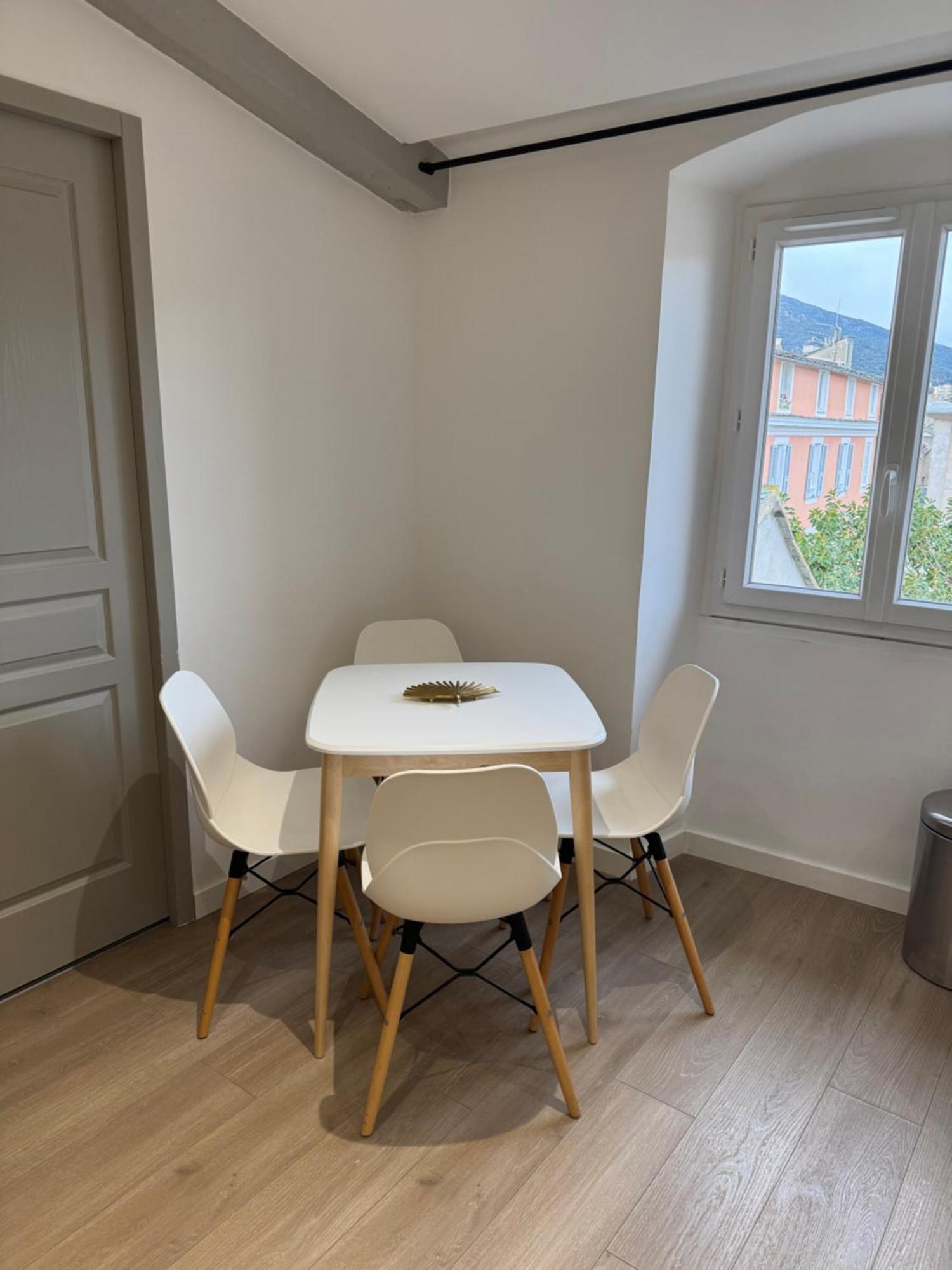Appartement Place Du Marche Bastia Bastia  Buitenkant foto